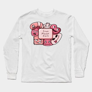 Love never fails doodle Long Sleeve T-Shirt